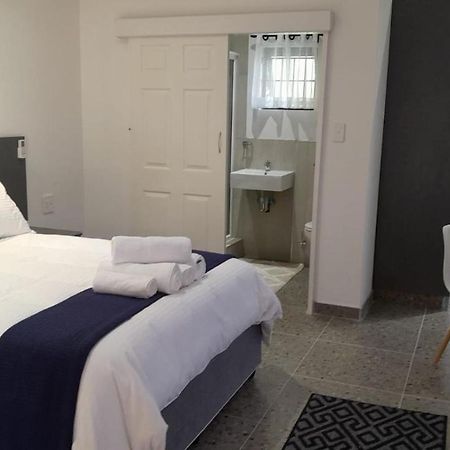 The Wishing Well Guest House Self-Catering Port Edward Extérieur photo