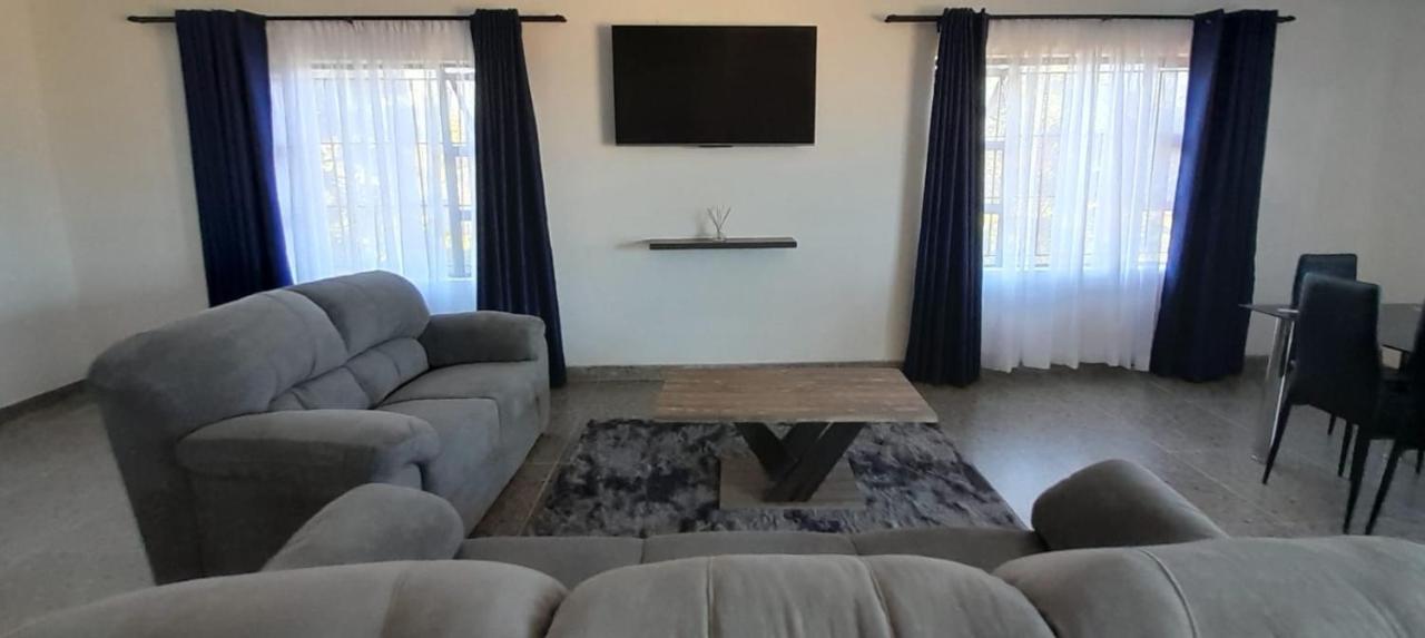 The Wishing Well Guest House Self-Catering Port Edward Extérieur photo