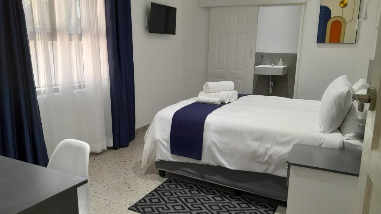 The Wishing Well Guest House Self-Catering Port Edward Extérieur photo