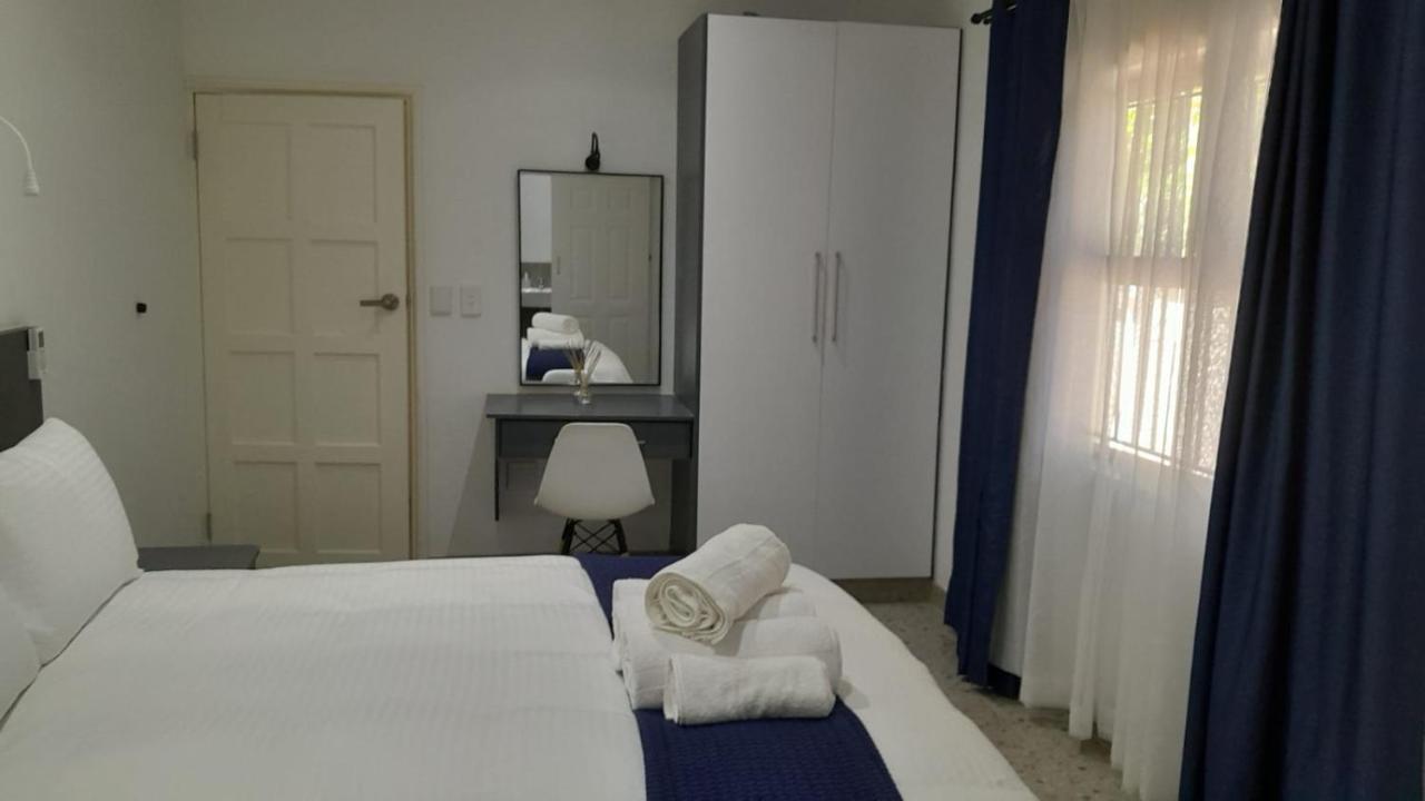 The Wishing Well Guest House Self-Catering Port Edward Extérieur photo